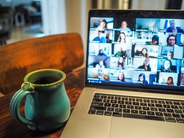 Quels sont les services de formation à distance?